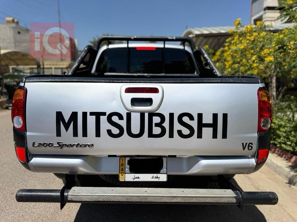 Mitsubishi L200